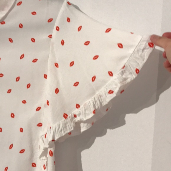 Topshop lip print blouse - Picture 2 of 8